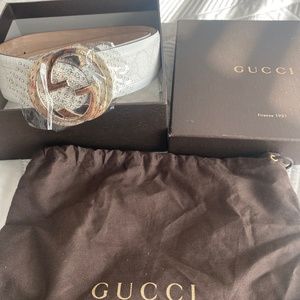 Brand new white Gucci belt